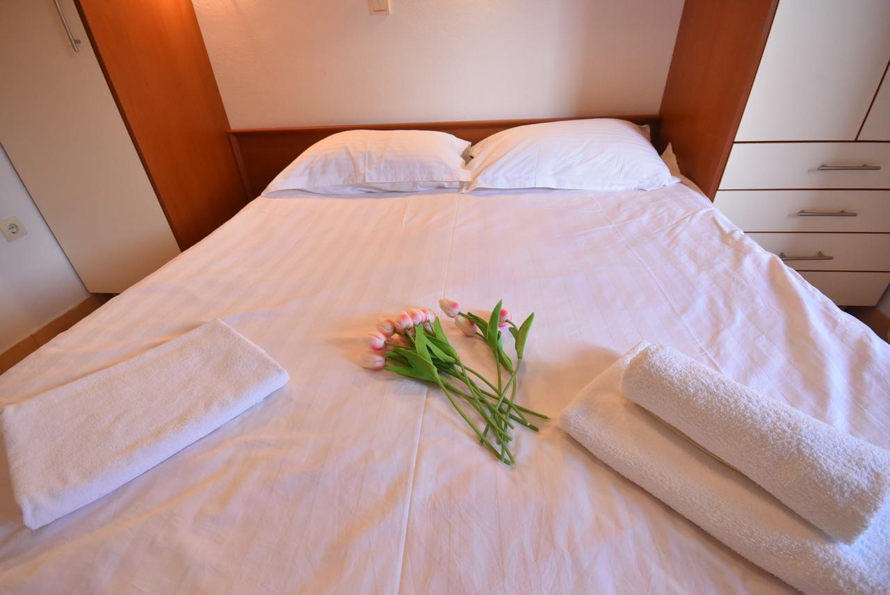 Grifone Igalo Apartment แฮร์เซ็ก-โนวี ภายนอก รูปภาพ