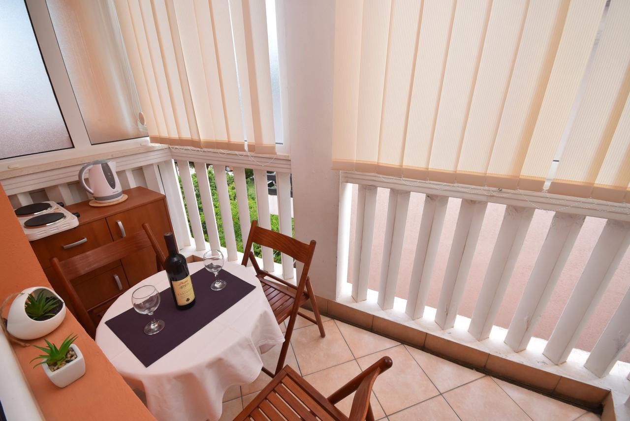 Grifone Igalo Apartment แฮร์เซ็ก-โนวี ภายนอก รูปภาพ