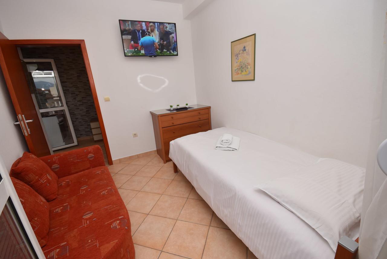 Grifone Igalo Apartment แฮร์เซ็ก-โนวี ภายนอก รูปภาพ