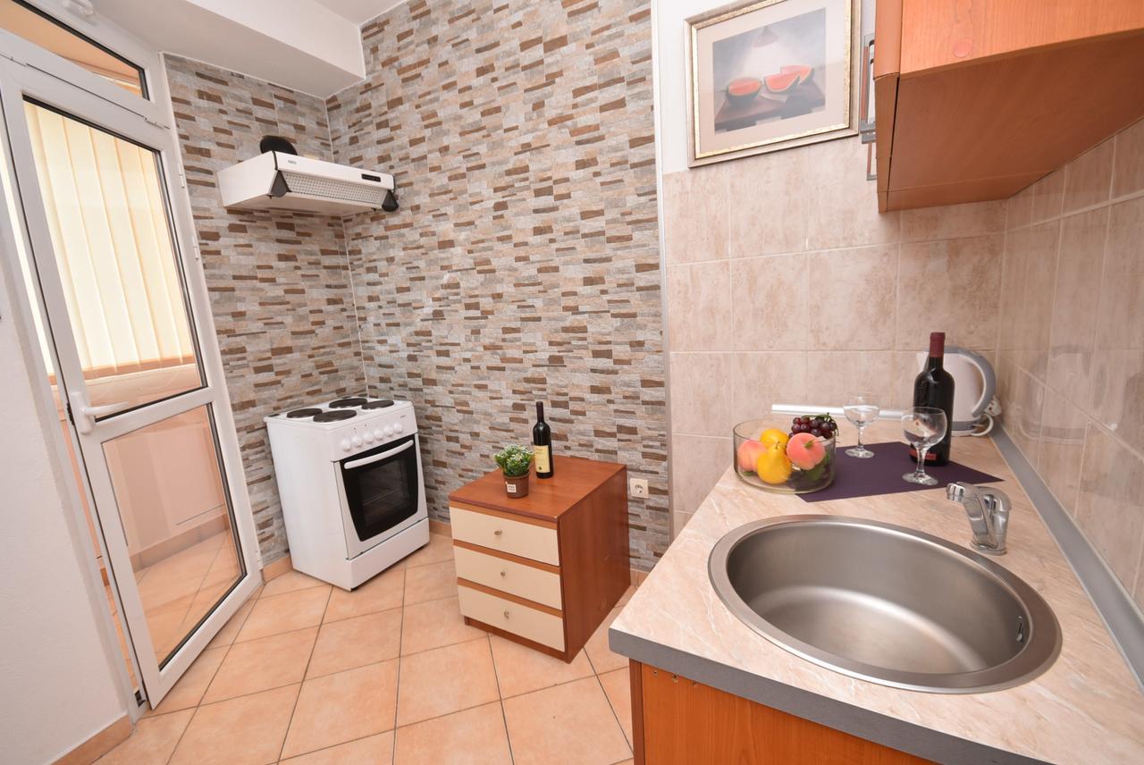 Grifone Igalo Apartment แฮร์เซ็ก-โนวี ภายนอก รูปภาพ