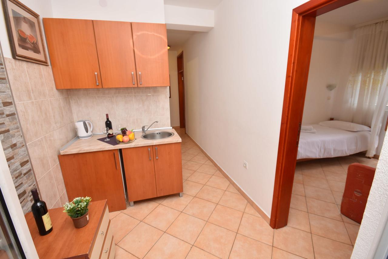 Grifone Igalo Apartment แฮร์เซ็ก-โนวี ภายนอก รูปภาพ